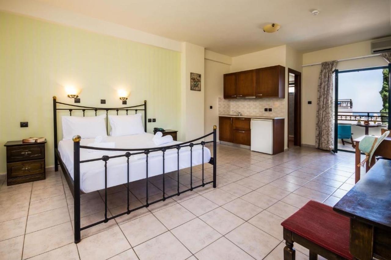 Dias Hotel & Apts Stalida Extérieur photo